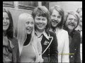 Capture de la vidéo Hit "Cc" For English Subtitles! Janne Schaffer Tells A 1978 Abba Anecdote