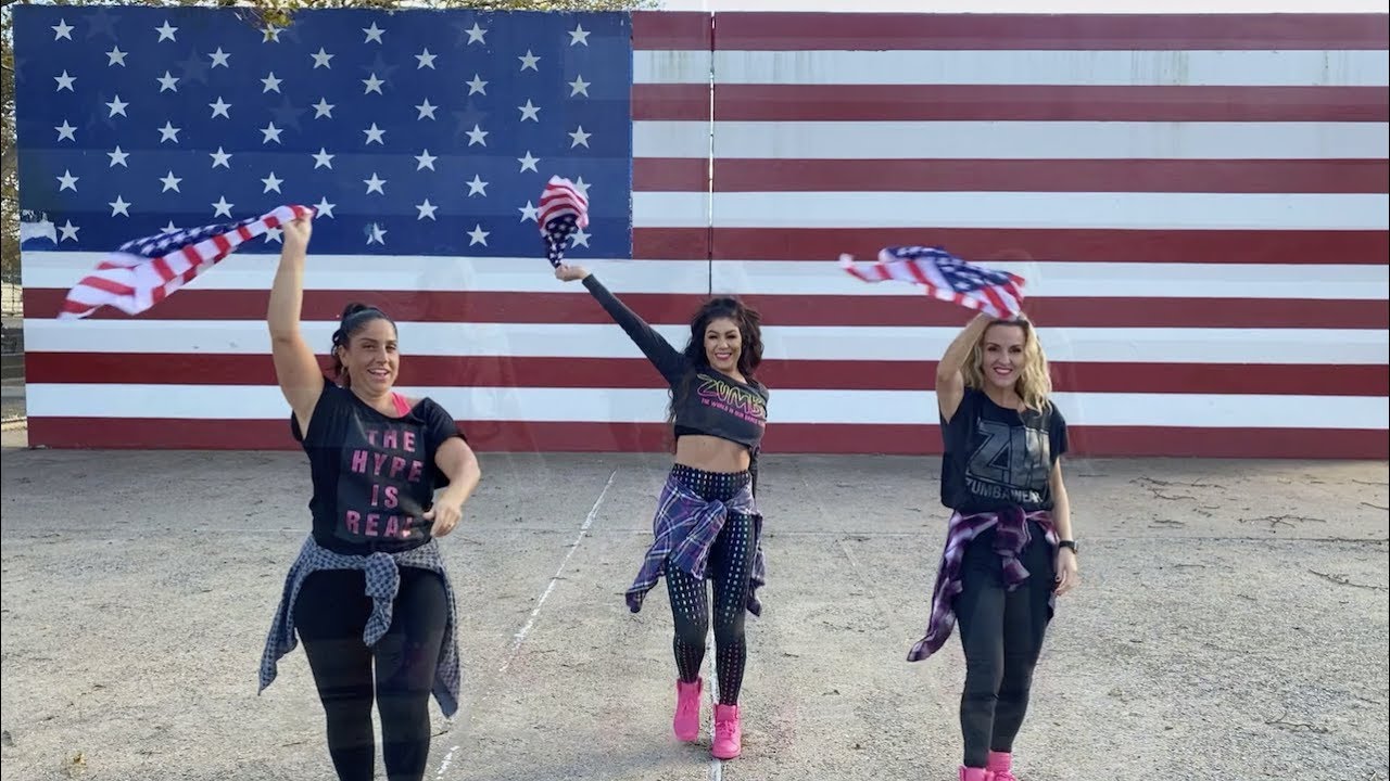 BANDERA || CLAUDIA LEITTE || ZUMBA || ZIN 83