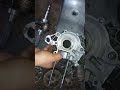 كيفية تركيب عمود المرفق لمحرك دراجة نارية اسطوانة واحدة How To Install The Crankshaft Of A Motorcyc 