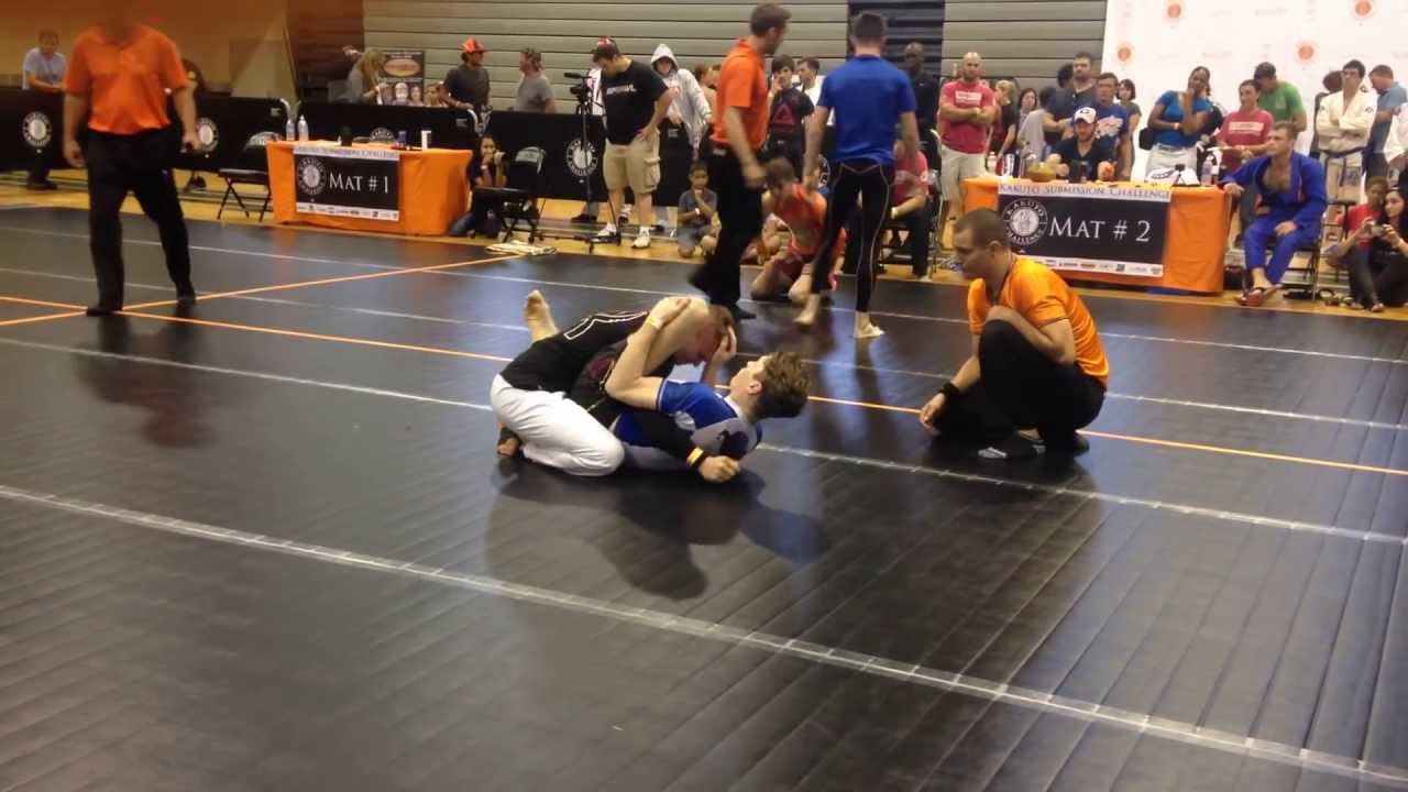 Manny Rocha - Sorcerer from Rubber Guard - Kakuto 2015 Match 1