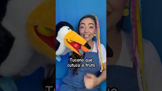 Tucano Que Cutuca A Fruta- Çãoinfantil Ças