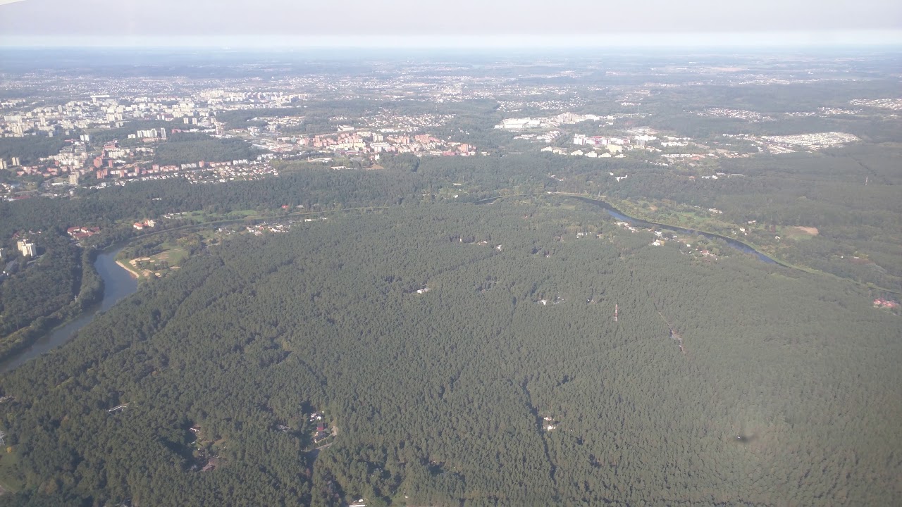 Turkish Airlines Goes to Lithuania Vilnius With A Beautiful Landing