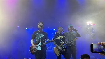 Blink-182 - Bored to Death (ft. Matt Skiba) : Live @ The Hollywood Palladium