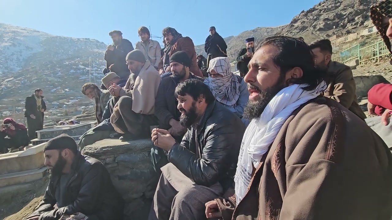 حاجی صاحب منصور سکندری سر جنازه استاد پهلوان اختر  شیرزاد