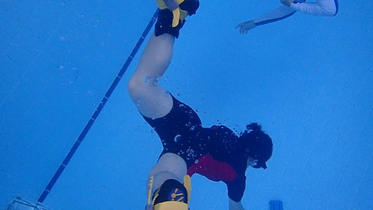 10152016 Skin diving practiceZoey YouTube