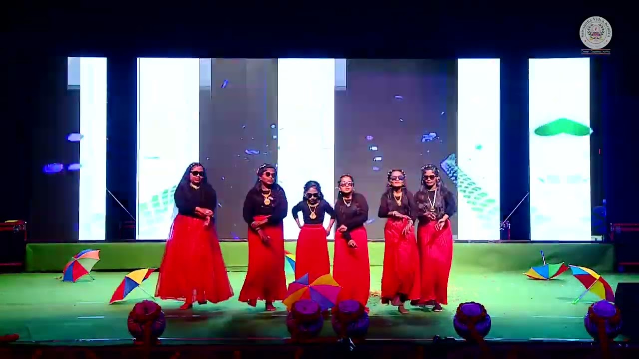 Retro to Metro  song performance by #srivanithavidyakendra# 7th girls