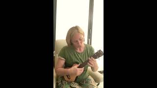 ‘I Try’ Cover by Ukulele Liz