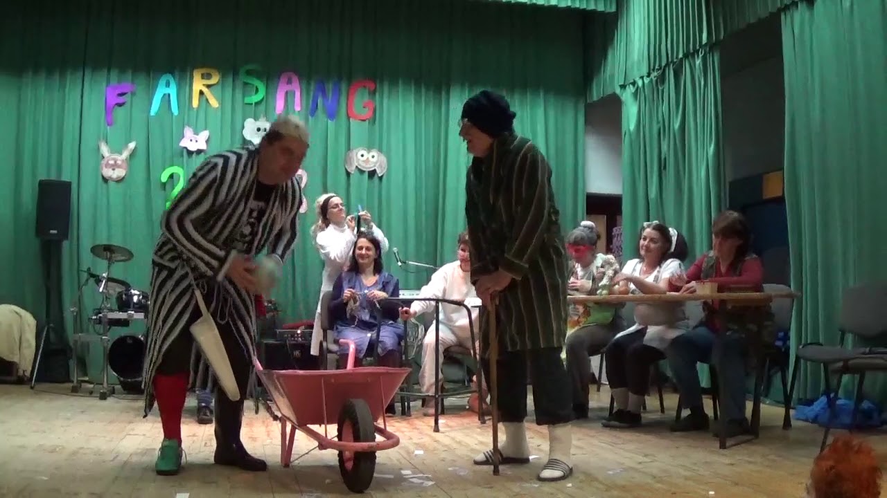 Egerág Farsang – tanárok előadása