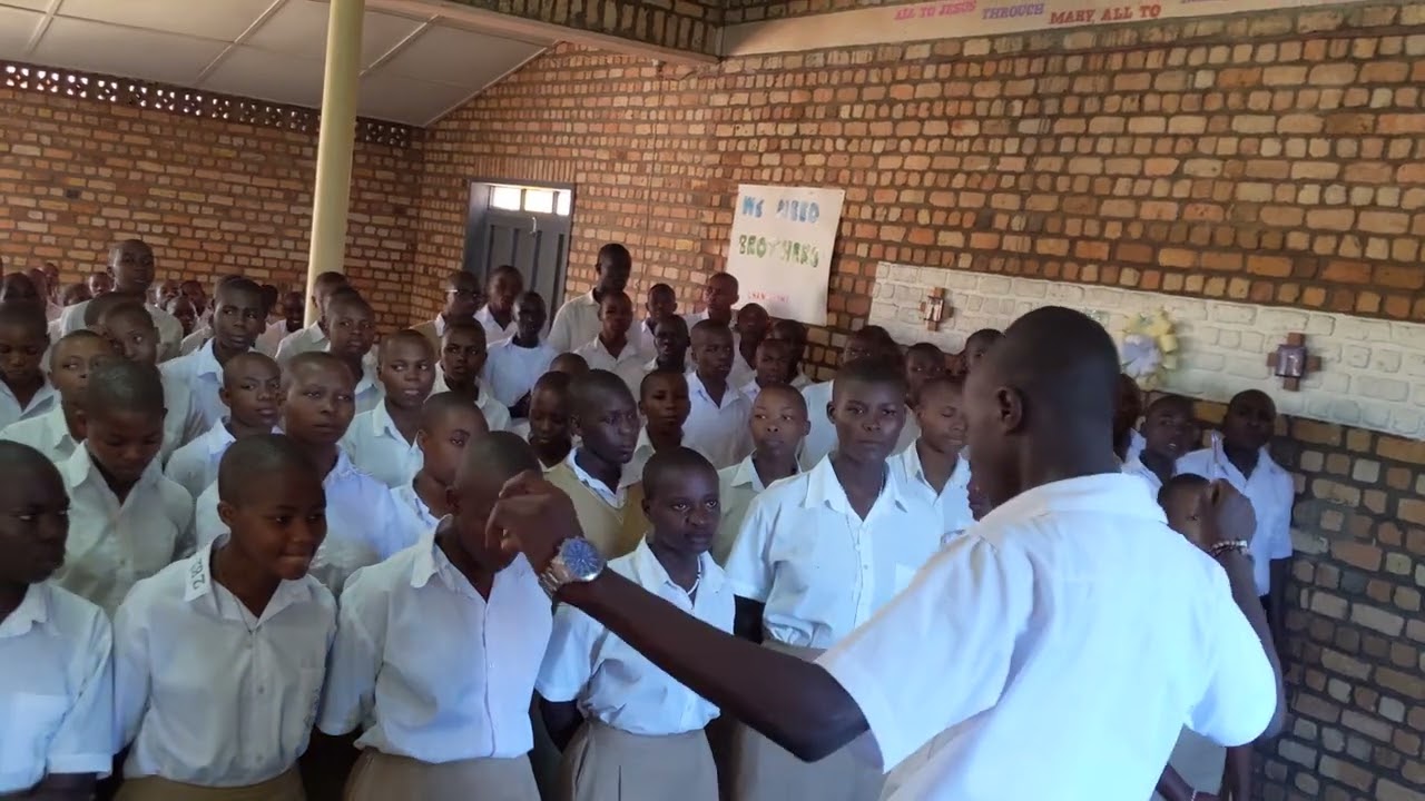 Gloria from Twelfth Mass by W.A Mozart performed by TTC Save Magnificat Choir