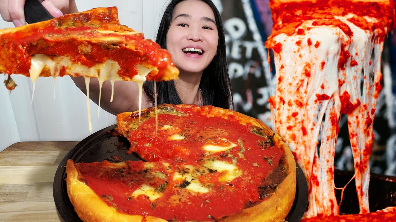 CHEESY!! Spinach Margherita Deep Dish Pizza From Gino's East of Chicago! Cheese Lover Mukbang ASMR