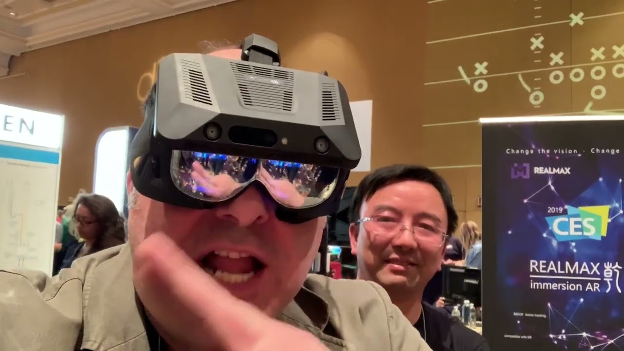 CES2019: Realmax100 Augmented Reality headset