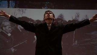 Брянский одиннадцатиклассник спел руками гимн области Брянский одиннадцатиклассник спел руками гимн области