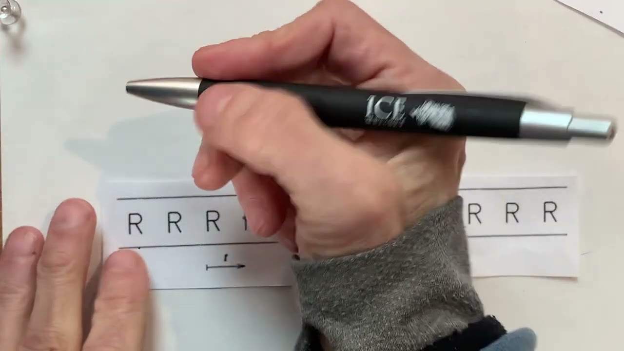 01 Translation Symmetry in Strip Patterns