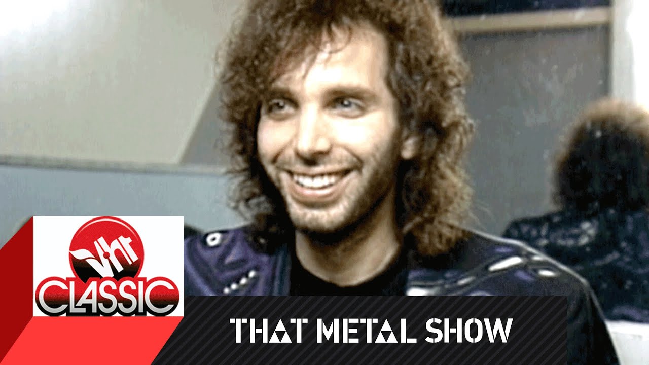 That Metal Show | Joe Satriani On His Female Fans | VH1 Classic