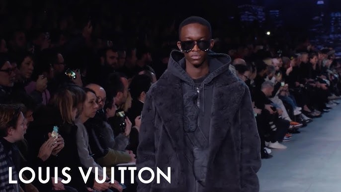 Virgil Abloh breaks boundaries with Louis Vuitton fall/winter show