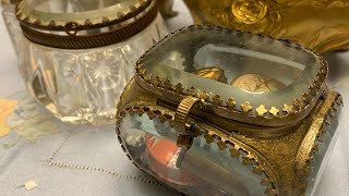 Collecting Dressing Table Antiques | BROCANTE STYLE 
