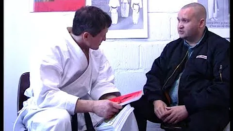 How to defend yourself by Jamie O'Keefe