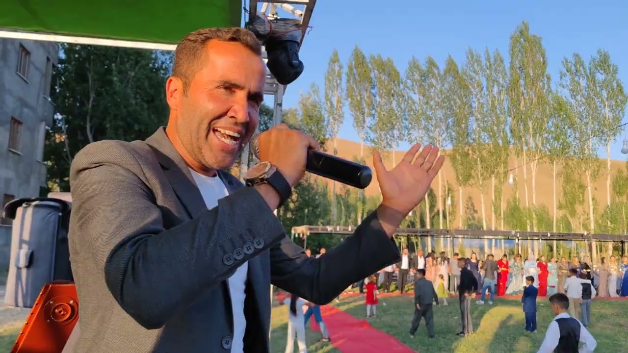 • HUNERMEND CEVAT | ORTAŞ AİLESİ 🧿😍 #yüksekovadüğünleri #kürtdüğünleri 