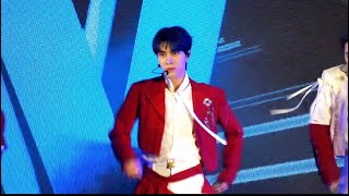 23012023 WayV - Love Talk ( Hendery Focus) #SiamParagonCNY2023xWayV