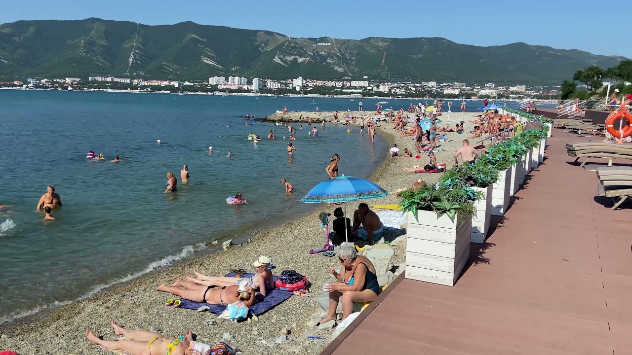 Пляж 2021 геленджик Пляж 2021 геленджик