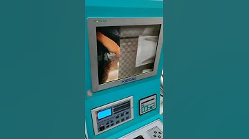 the video inspector monitoring the printing effect during the whole process