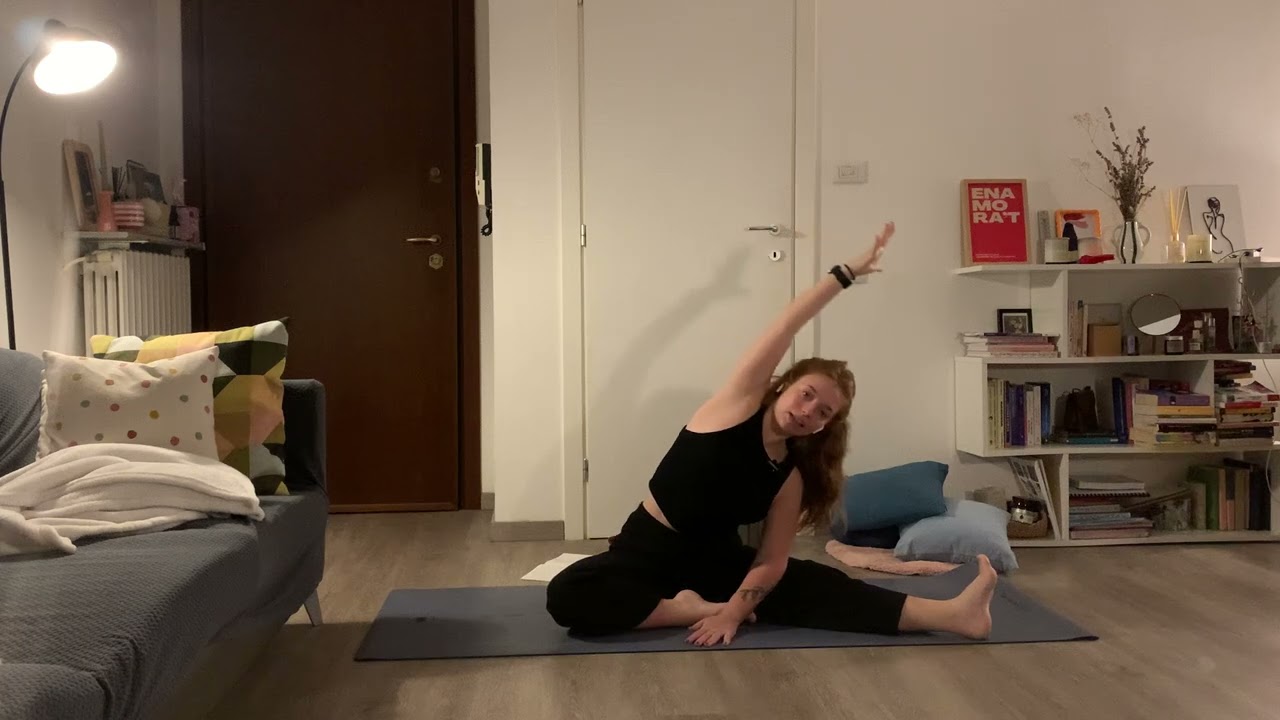 Yoga Vinyasa | Ascoltare le Sensazioni - 55 Min