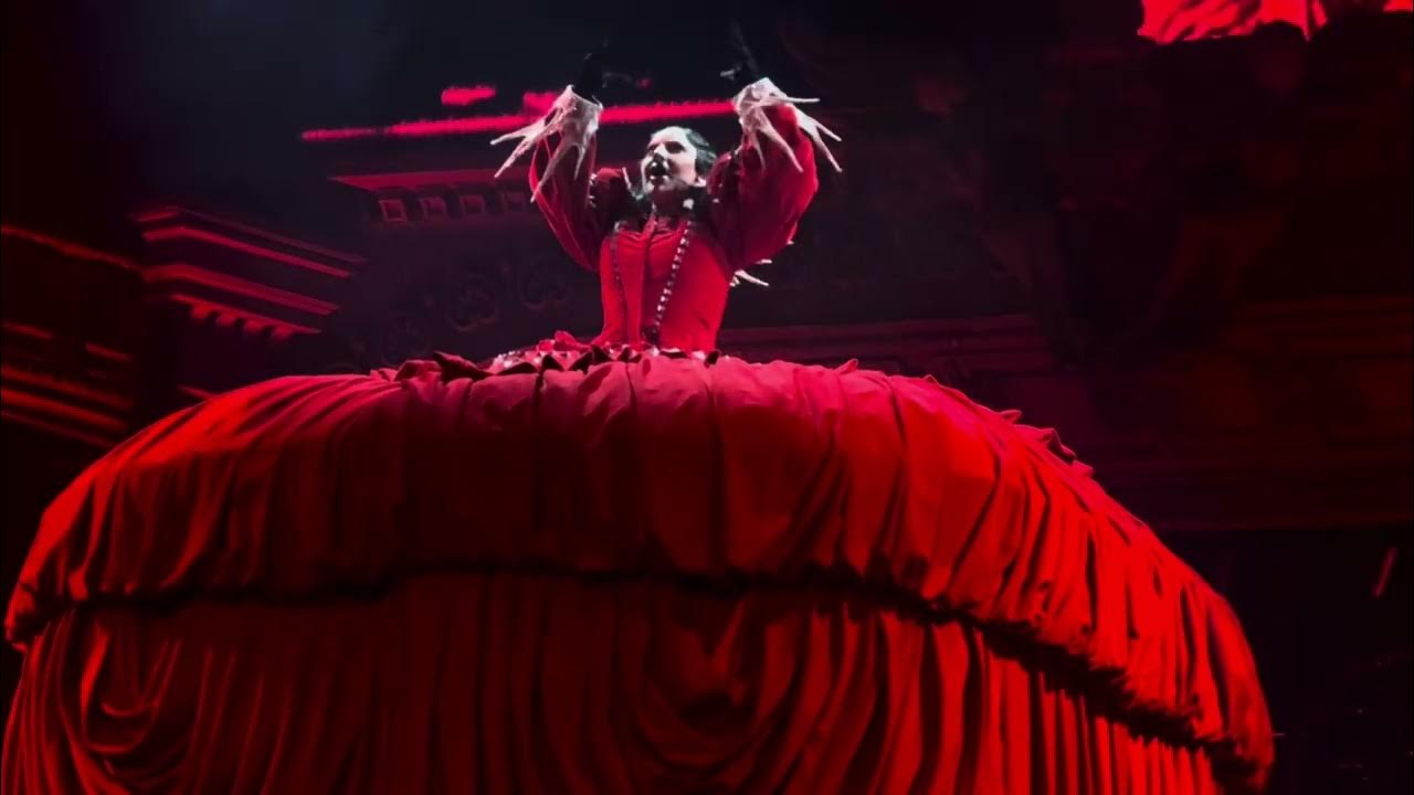 Bloody Mary & Abracadabra - Lady Gaga (The Mayhem Ball in Manchester)