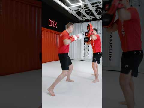 Diese Kombi trainieren unsere Kids & Teens 🥊 schnell gelernt, effektiv und voller wichtiger Details