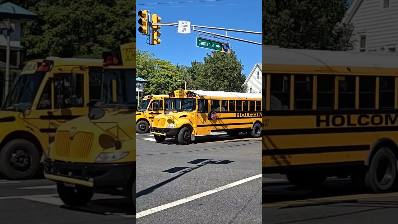 Holcomb 137- 2019 IC CE School Bus Turning 