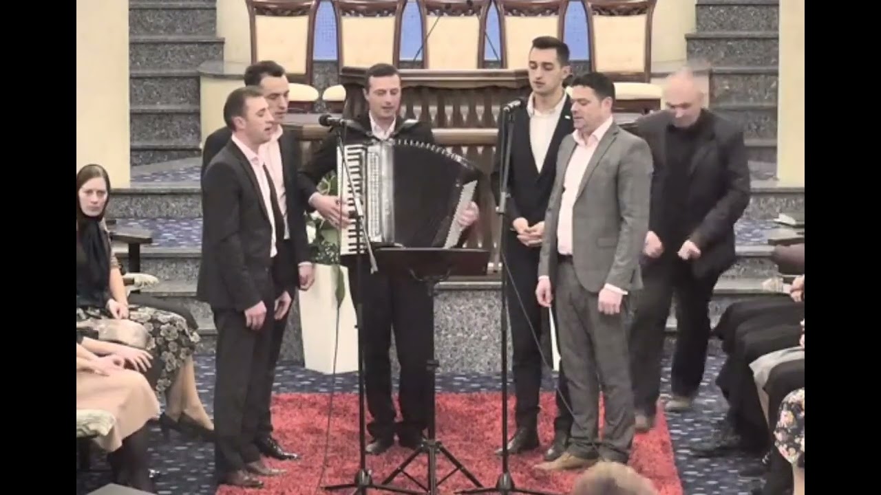 Frații de la Voitinel - Tu te-ai oprit Isuse lângă mine 