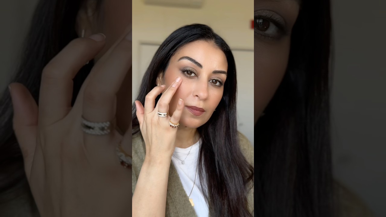 Easy Smokey Eye for holiday season #shorts