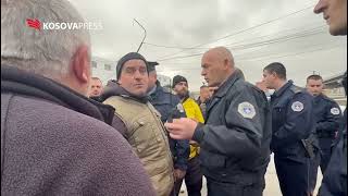 Tensione Te Tregu I Automjeteve Në Prishtinë, Ësit Ilegal Tentojnë Ta Bllokojnë Rrugën