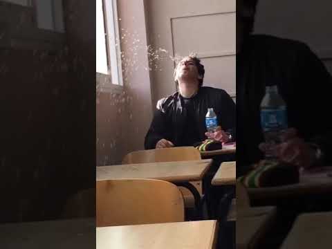 عاجل مية نار في مدرسة بالاسكندرية و الاهالي يتصدون