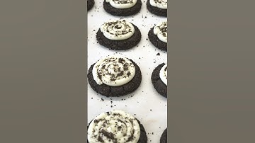 CHOCOLATE CRUMB CAKE FT. OREO® #Crumbl