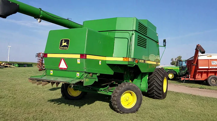1991 John Deere 9600 2 wheel drive combine