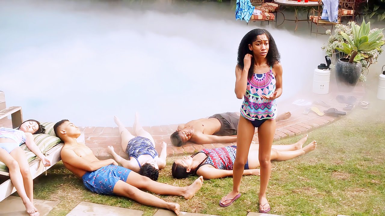 Kids Poured Liquid Nitrogen into Swimming Pool