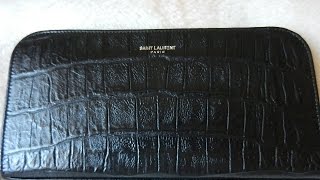 サンローラン【存在感のあるクロコ調型押しZIPアラウンド】