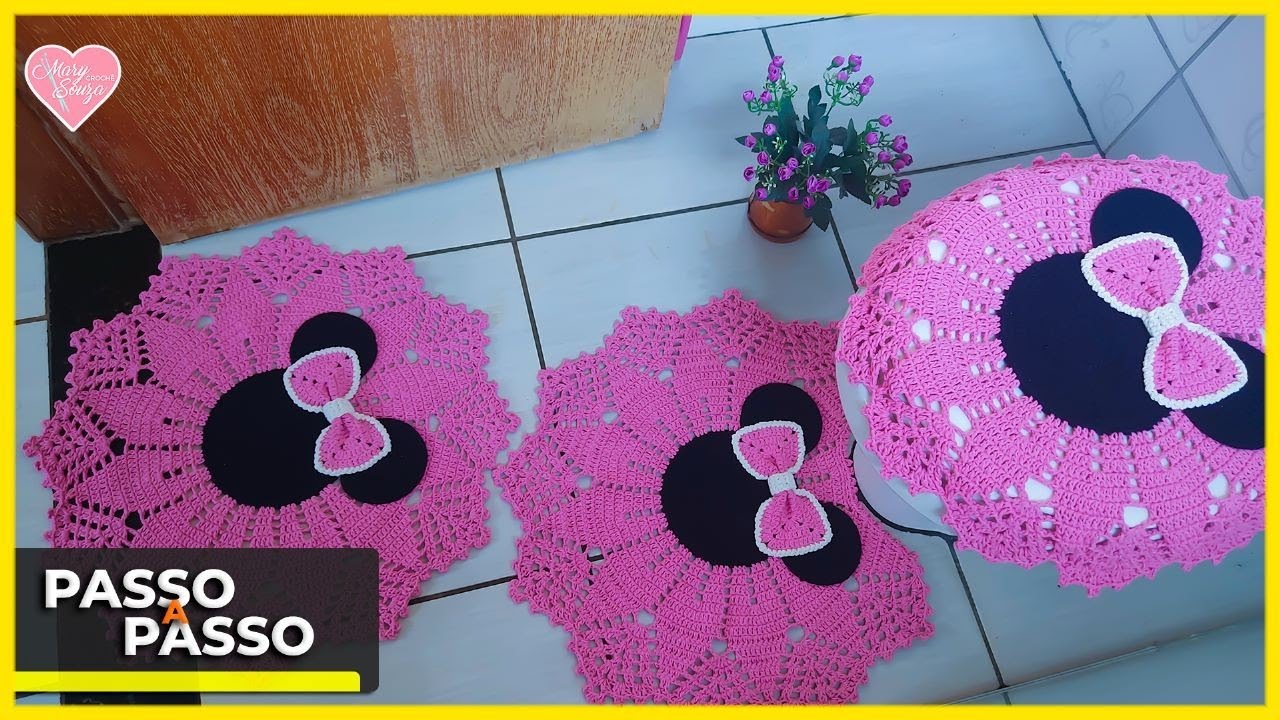 jogo de banheiro MINNIE e MICKEY PASSO A PASSO/ tapete da pia