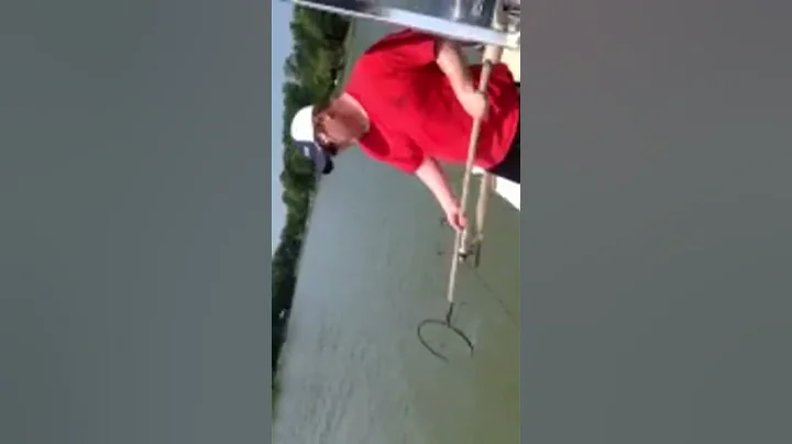 Jon crabbin'