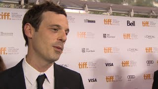 Scoot McNairy on the ARGO red carpet