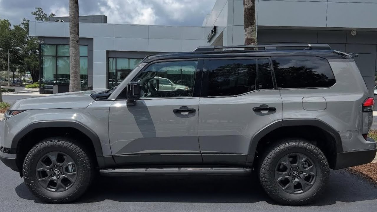 Quick look at the $86K Lexus GX550 Overtrail! - YouTube