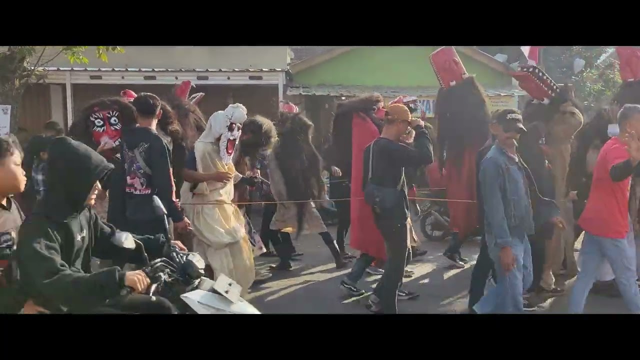 Pawai HUT kemerdekaan RI 17 Agustus 2023 , Barongsai Full Aksi 😁😁