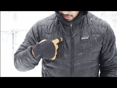 Video: Nieuw Patagonia Micro Puff Hoody Betekent Dat De Winter Eraan Komt