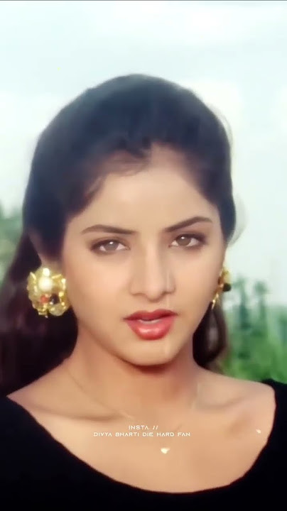 Aisi Deewangi #divyabharti #deewana #lovesong #srk