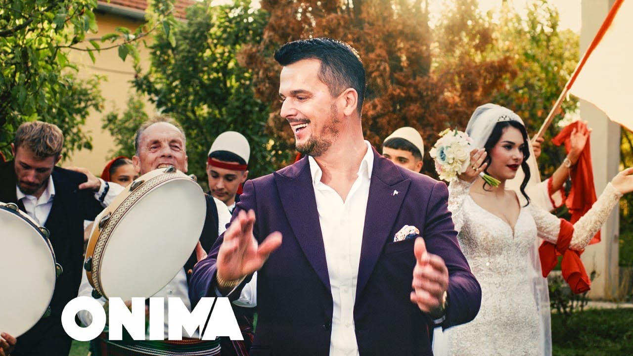 n’Kosove show : Ylli Demaj - Jena kane e kena me kane ( Kenge Dasmash)