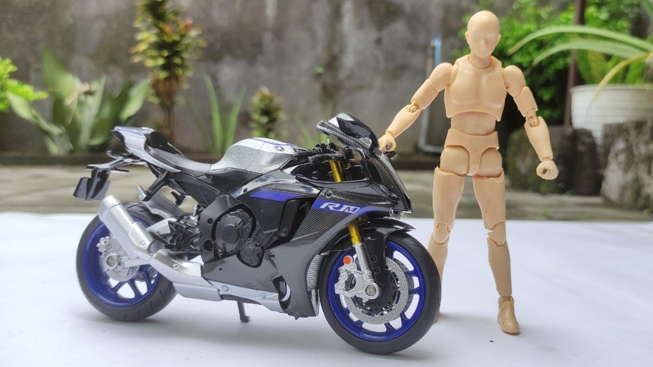 Modello Yamaha YZF-R1M: guida completa a prezzi, versioni e optional Modello Yamaha YZF-R1M: guida completa a prezzi, versioni e optional