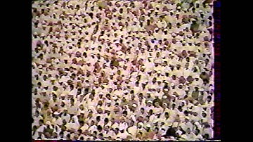 سورة الملك للشيخ علي الحذيفي من الحرم المكي.