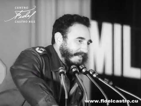 Fidel speaks to Cuban journalists