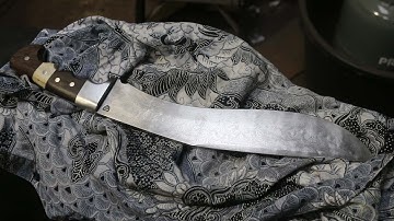 Forging a pattern welded Khukuri, part 2, making the handle.