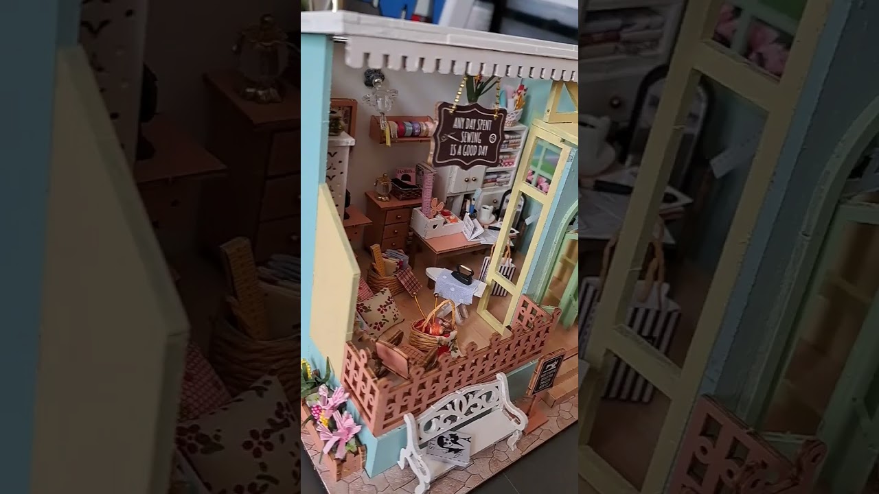 🥰JOLIE MINIATURE ACTION 🤗 TAYLOR SHOP 🥰 